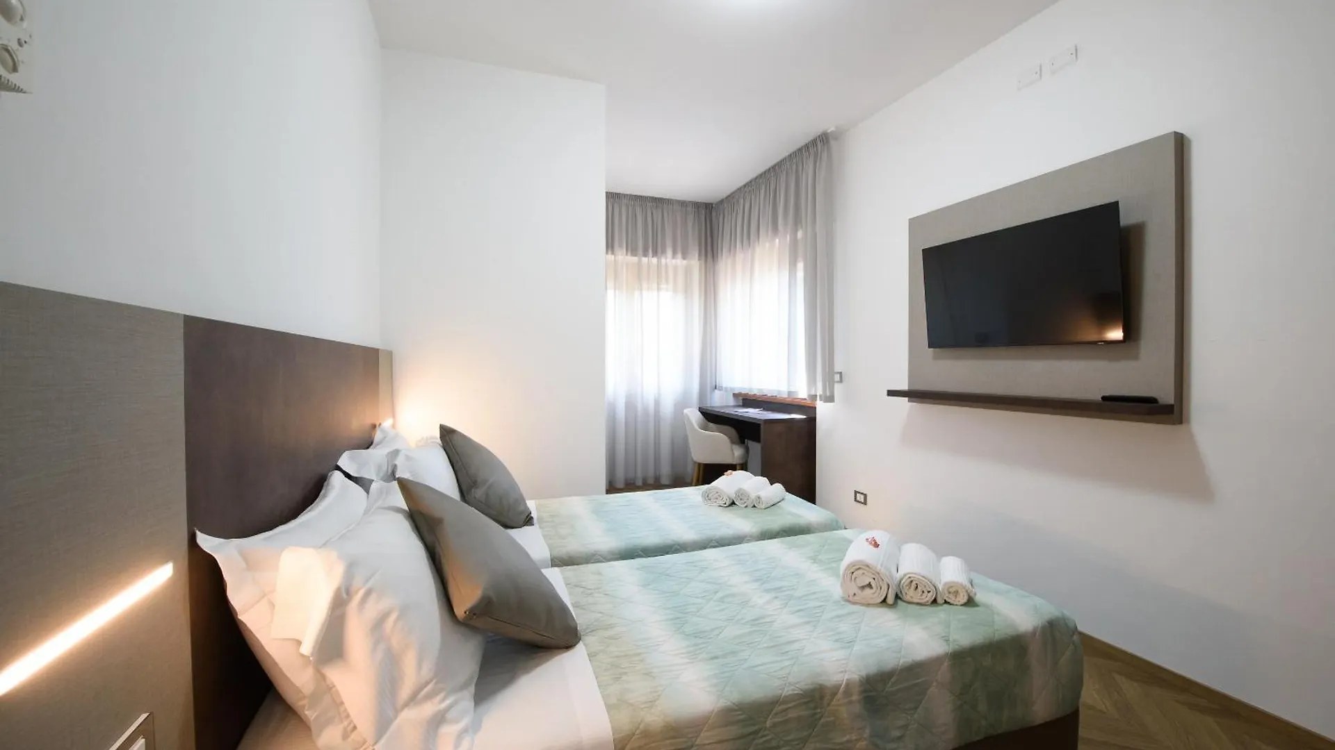 Hotel Casa Tra Noi Rome 3*,