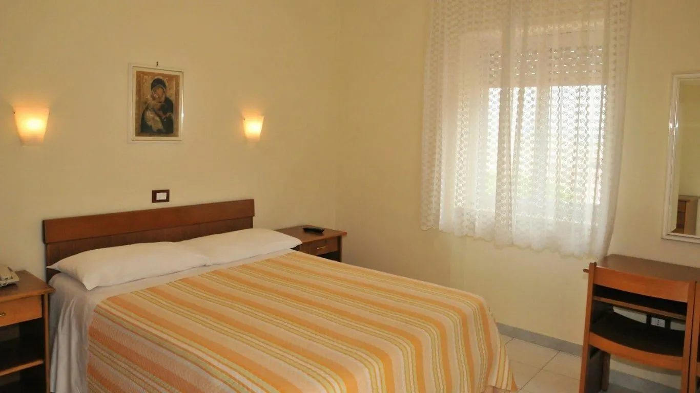 Hotel Casa Tra Noi Rome