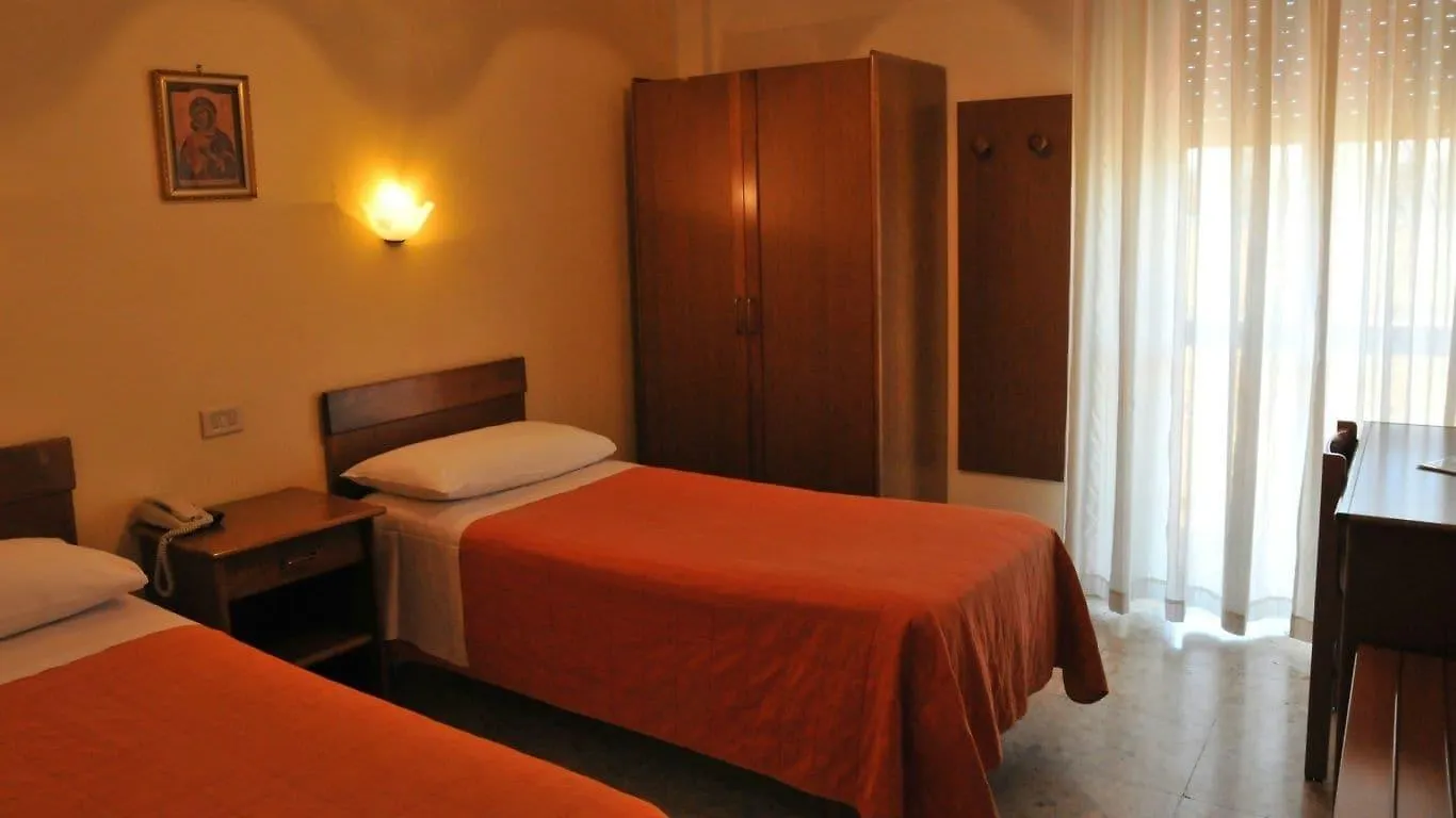 Hotel Casa Tra Noi Rome