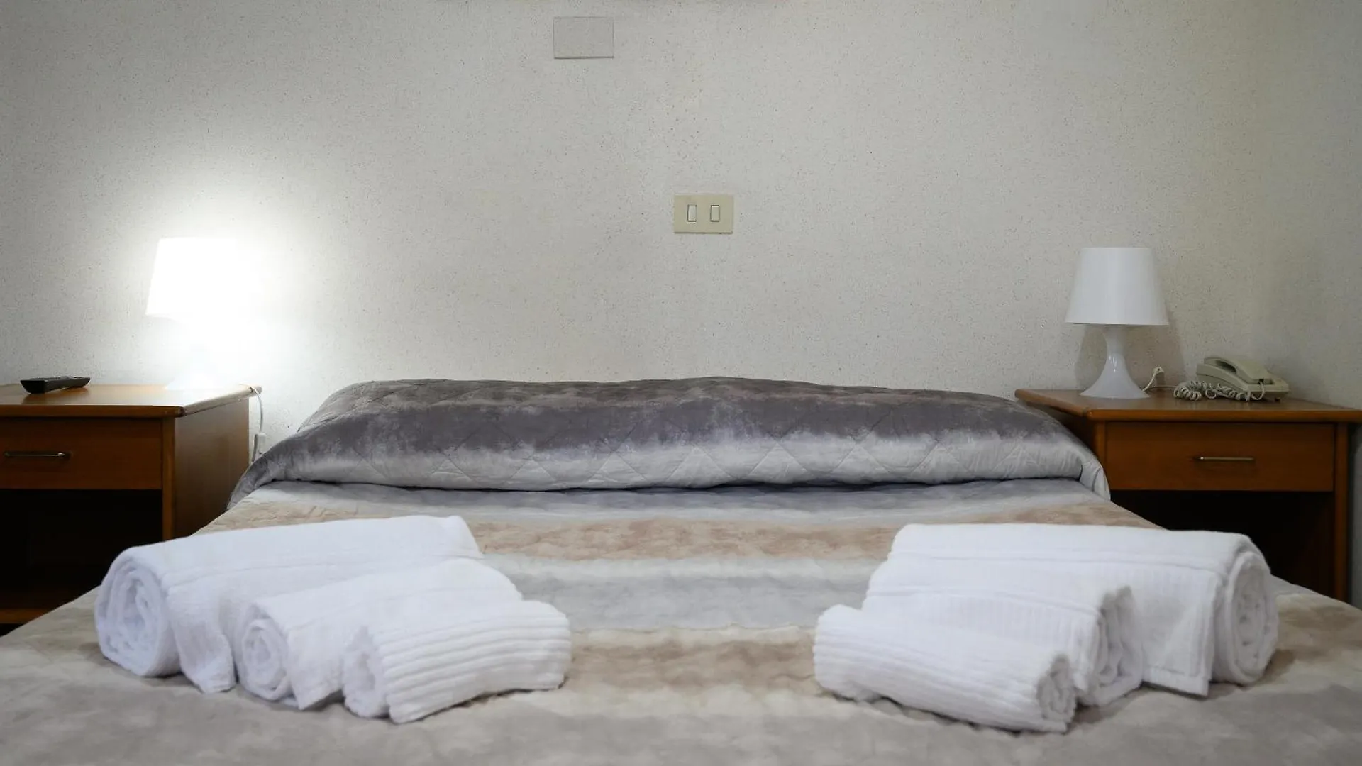 Hotel Casa Tra Noi Roma Itália