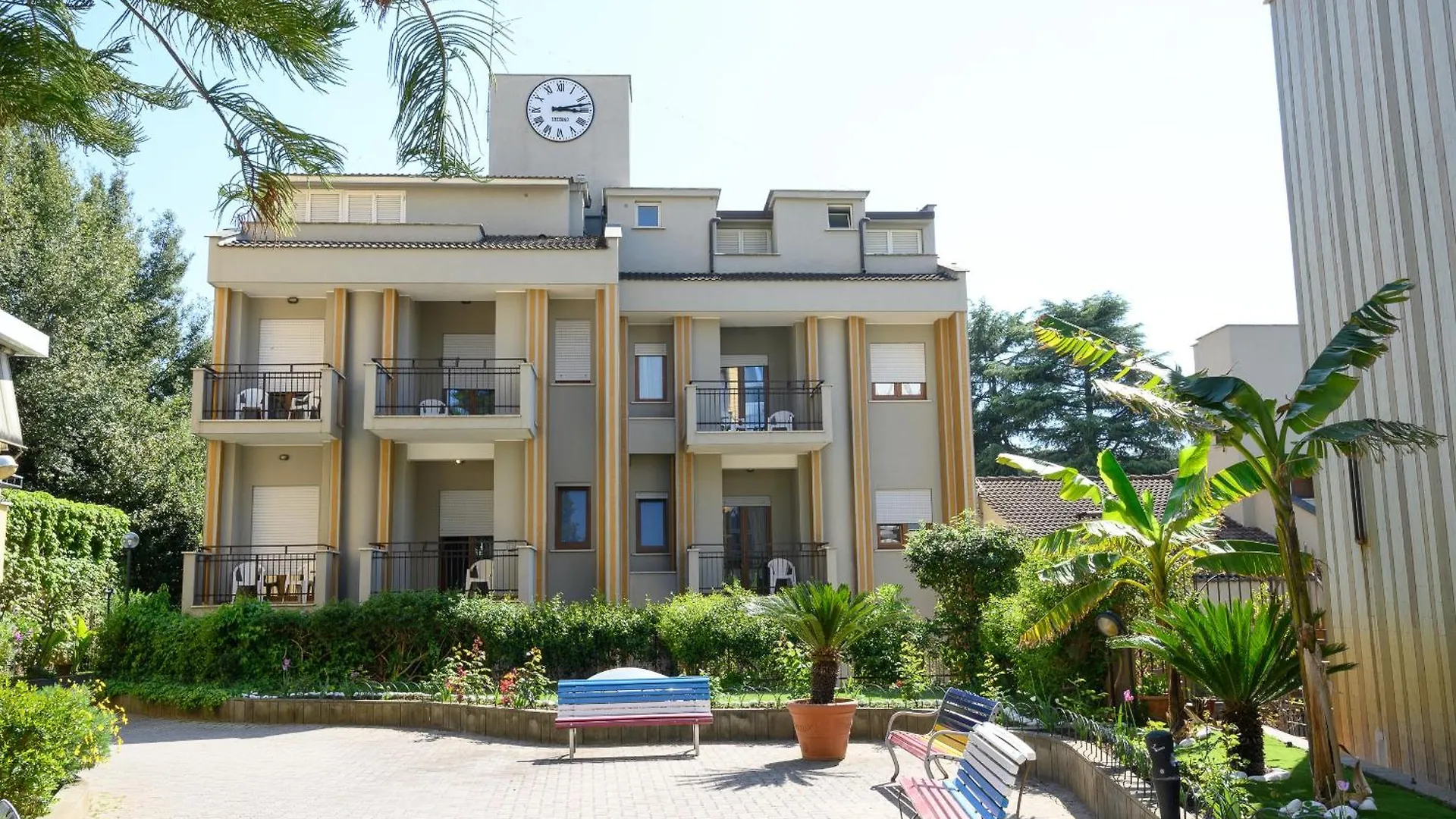 Hotel Casa Tra Noi Roma