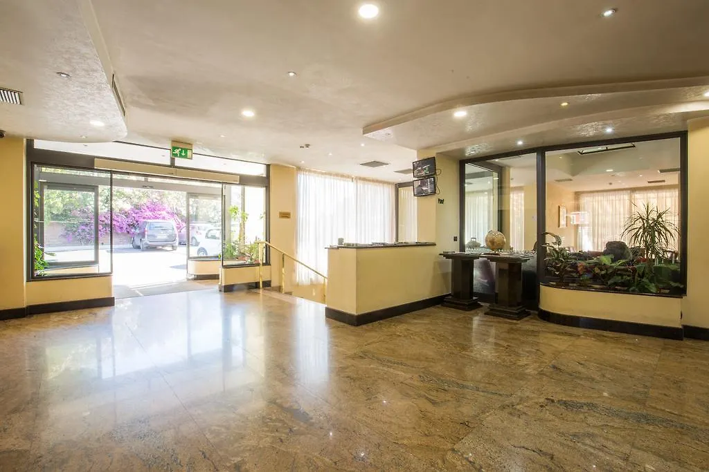 ***  Hotel Casa Tra Noi Rome Italy